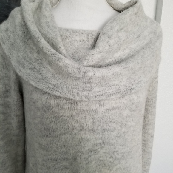 Sweater oversized neck - Picture 2 of 5
